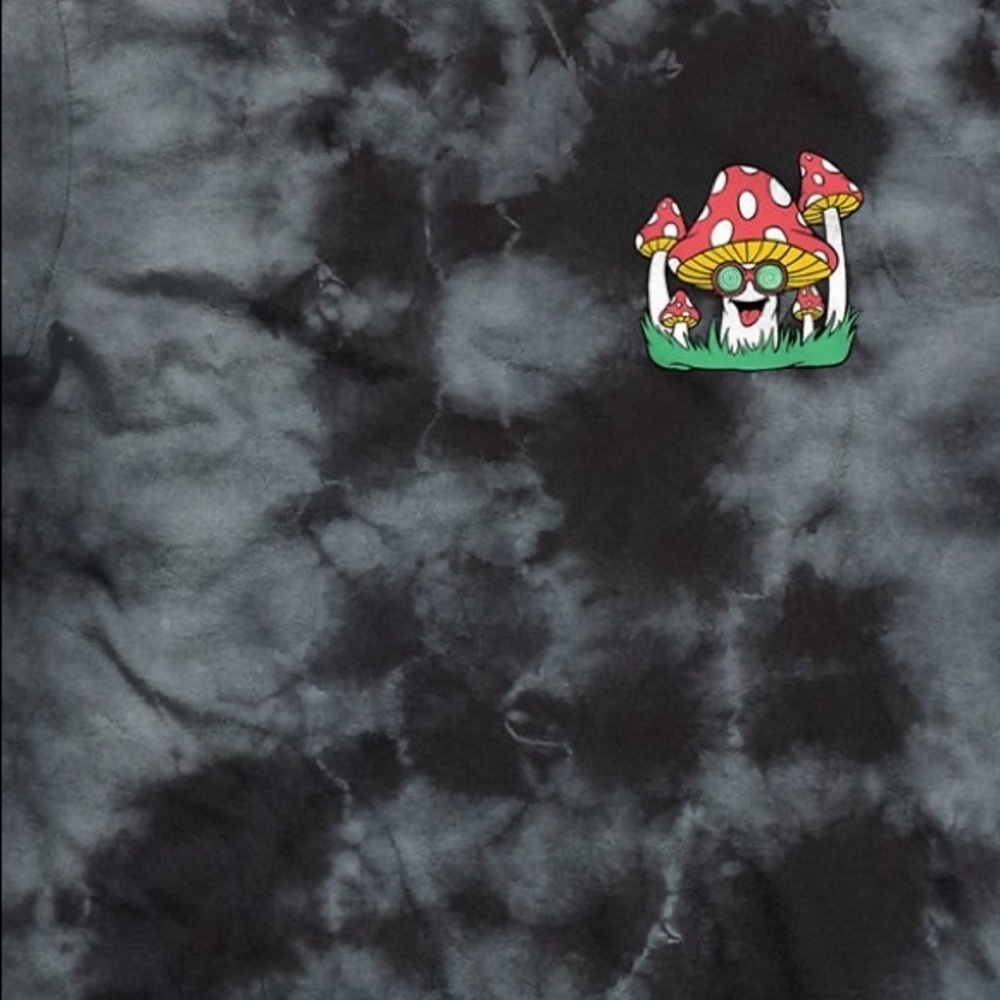 Black Tiedye MushroomT-Shirt, Large, NWOT - Picture 3 of 10